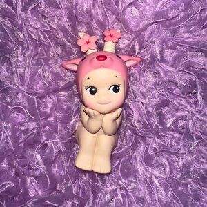 SONNY ANGEL X CHERRY BLOSSOM SERIES X HANAMI EDITION (GOAT)